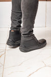 T331 BOTA EN CUERO NEGRO